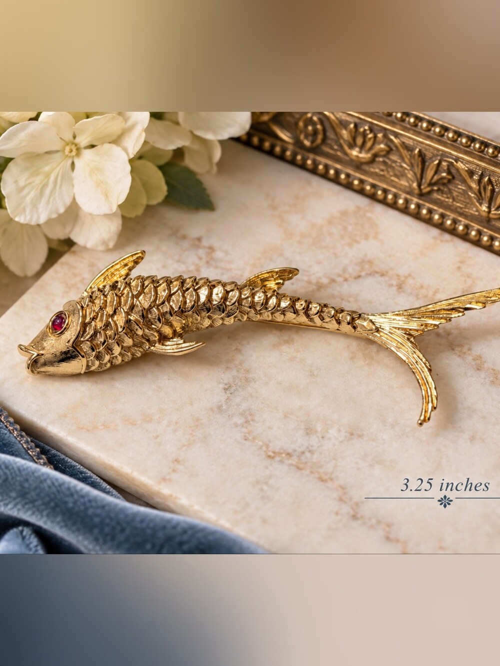Vintage Monet Gold-Tone Fish Brooch – Detailed Scales & Red Rhinestone Eye